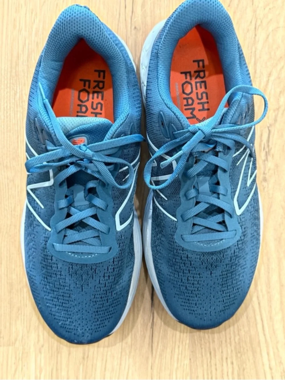 New Balance Fresh Foam 880 Mens Size 10 Blue Running Shoes